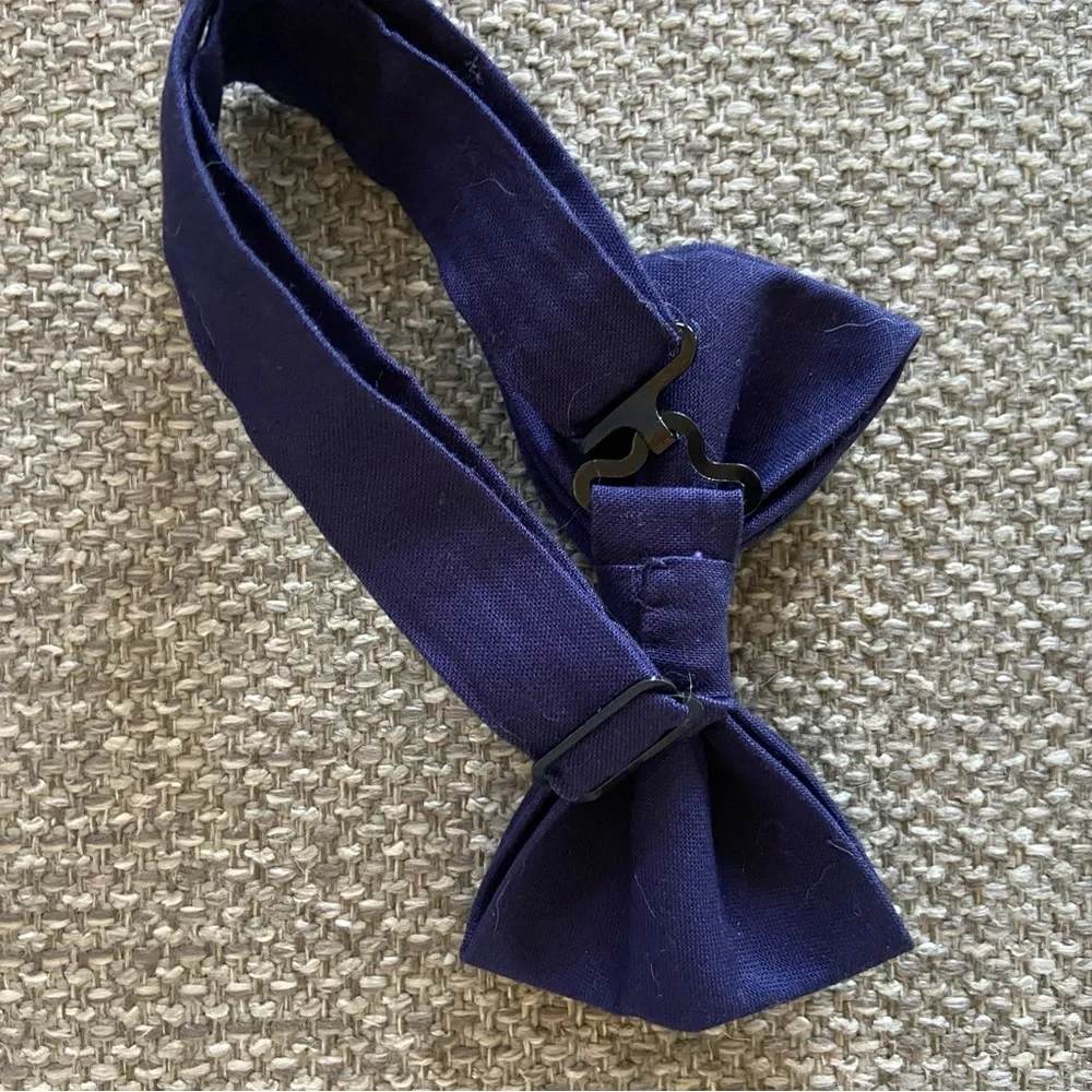 Blue Adjustable Clip-on Bowtie 2/$12 or 1/$8